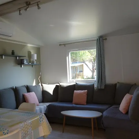 Casa de Férias Mobile 3 Bedroom All Comfort 6-8 People
